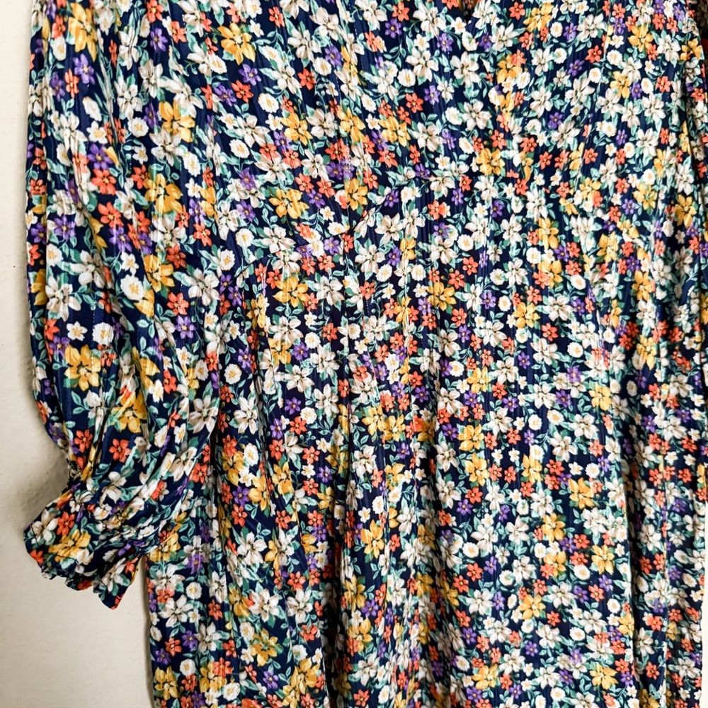 Umgee Floral Long Sleeve V-Neck Dress in Navy Multi - Picture 4 of 7